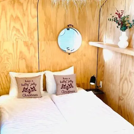 Te Huur 15 Feb Tot 15 Mrt Voor Tweeduizend Euro Vier Weken Zevenhuizen (Kaag en Braassem)