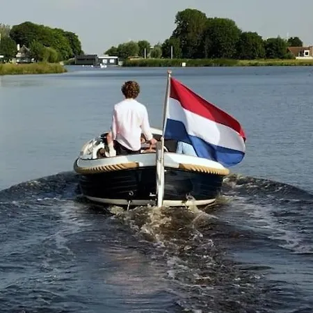 בית נופש Te Huur 15 Feb Tot 15 Mrt Voor Tweeduizend Euro Vier Weken Zevenhuizen (Kaag en Braassem)