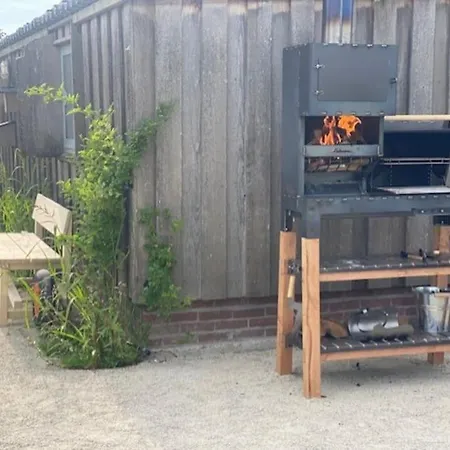 Te Huur 15 Feb Tot 15 Mrt Voor Tweeduizend Euro Vier Weken