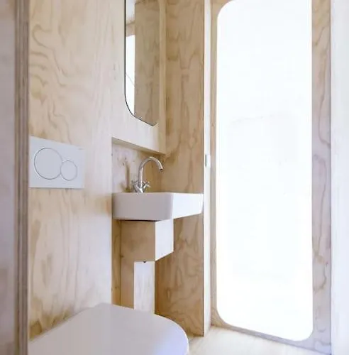 Te Huur 15 Feb Tot 15 Mrt Voor Tweeduizend Euro Vier Weken Ferienhaus Zevenhuizen (Kaag en Braassem)